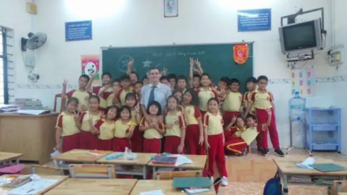 Jake with one of his primary school classes in Ho Chi Minh City