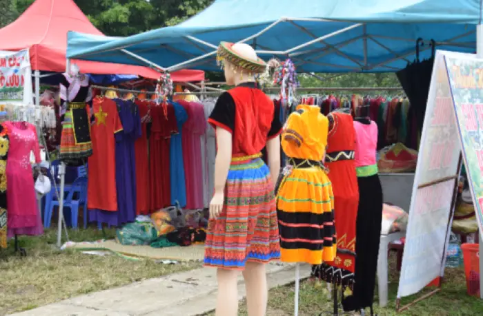 Market stall selling clothes at Ba Vi National Park