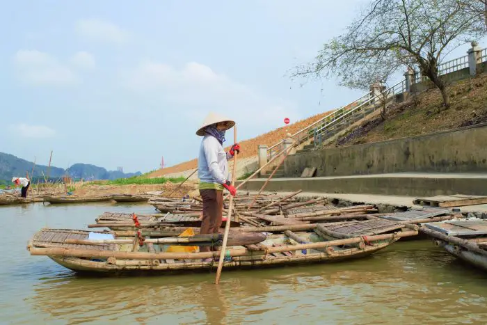 Row boat in Ninh Binh